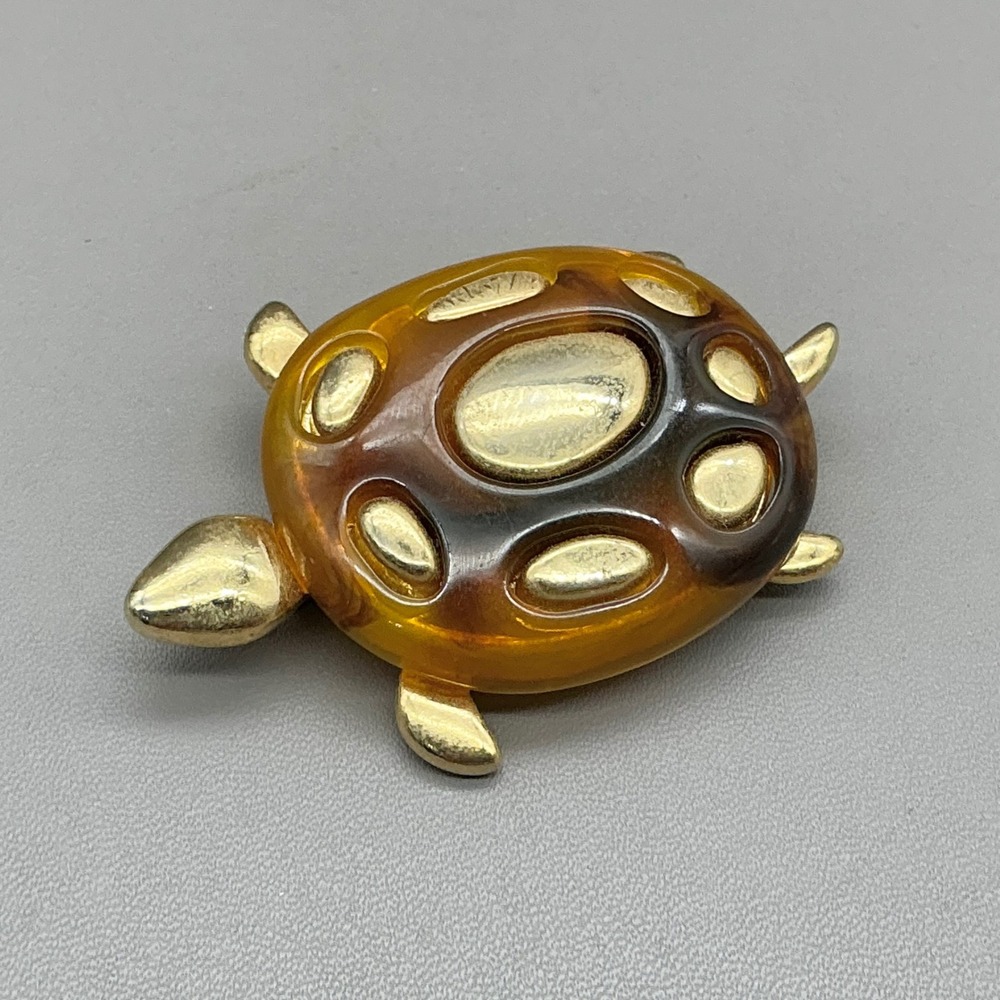 Liz Claiborne Brooch Women Brown Tortoise Shell Gold Tone Turtle Animal Pin